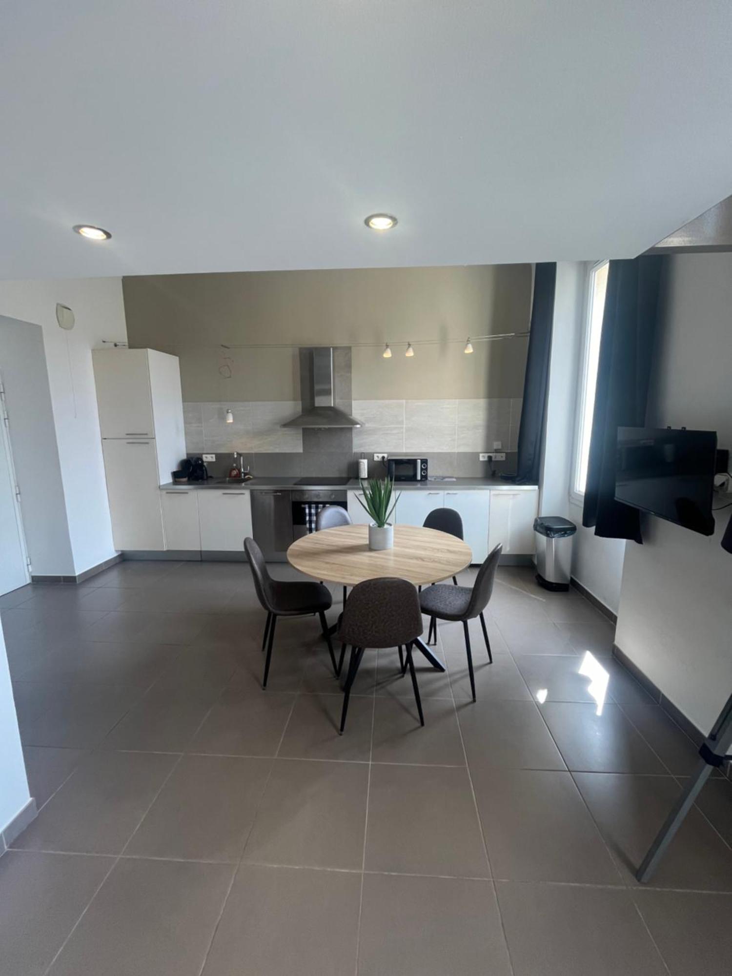 Appartamento Loft Chaleureux - Climatisation - Wifi - 650 M Du Palais Des Festivals, Cannes